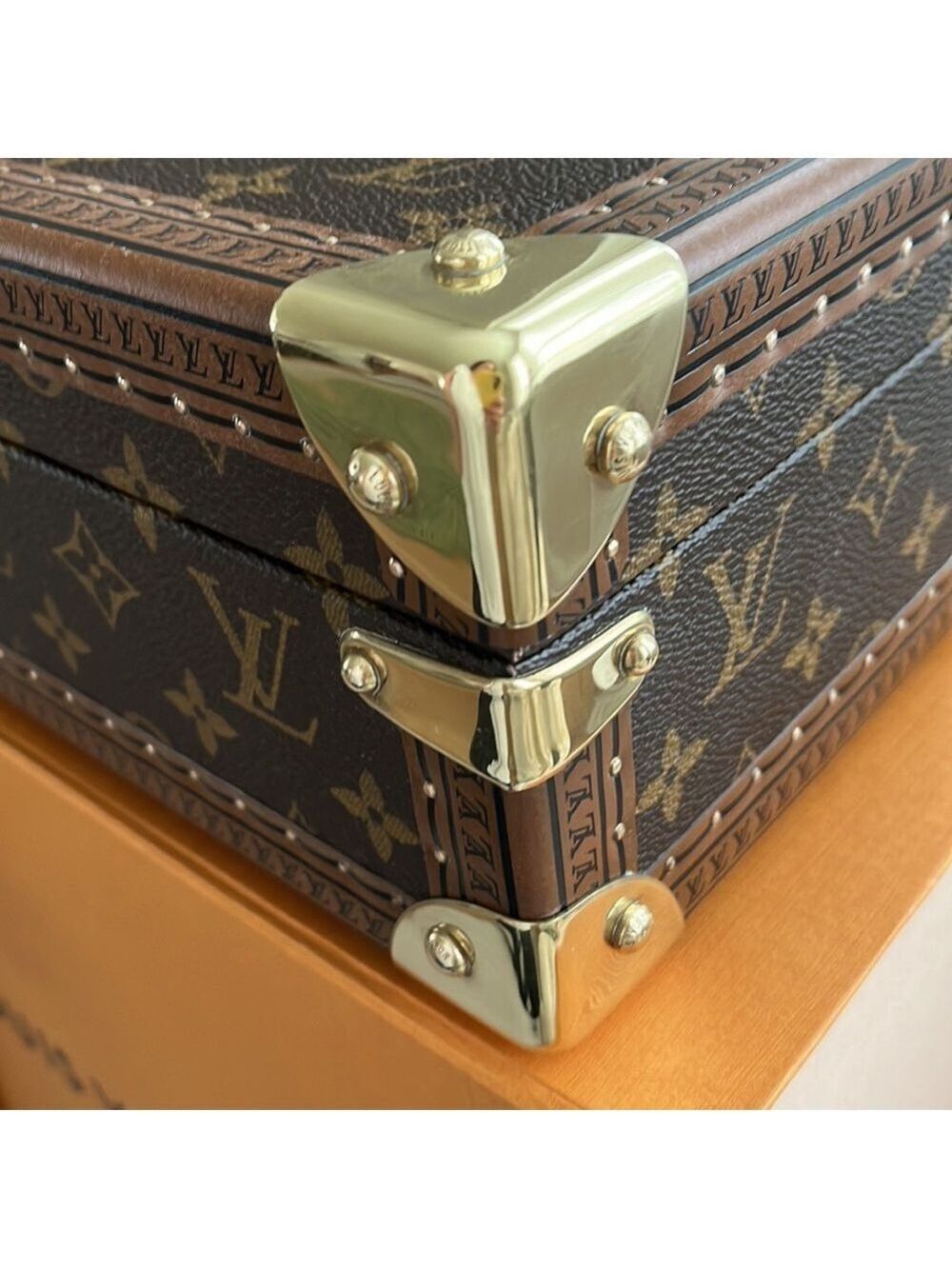 Louis Vuitton Monogram 8 Montres Watch Case - Picture 9 of 15